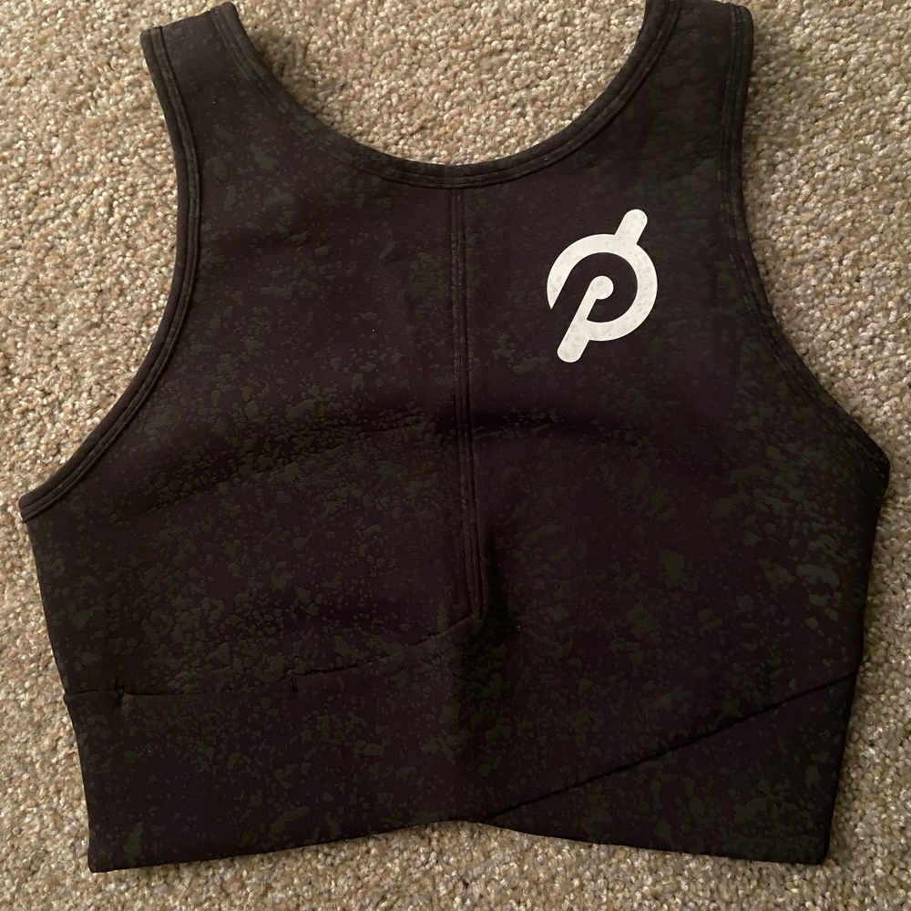 NWT Lululemon crop top sports bra